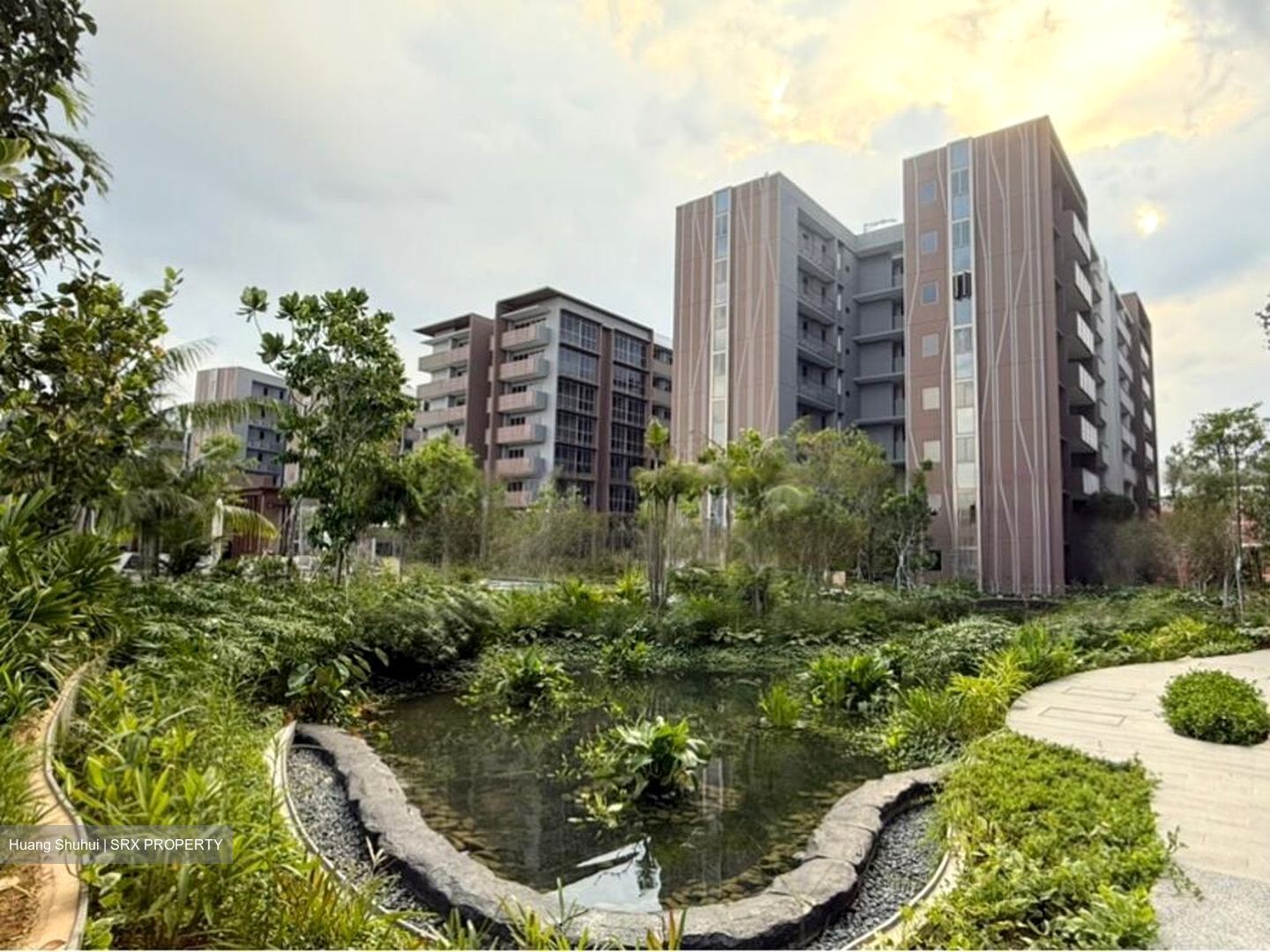 Pasir Ris Drive 8 (D18), Condominium #461702751